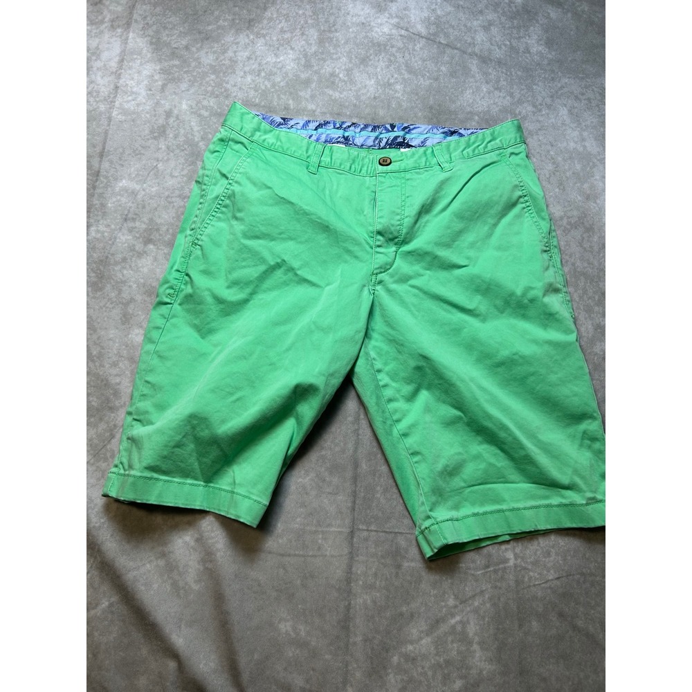 Tommy Bahama Mens Green Chino Shorts Size 32 Tropical Lining Flat Front 1104